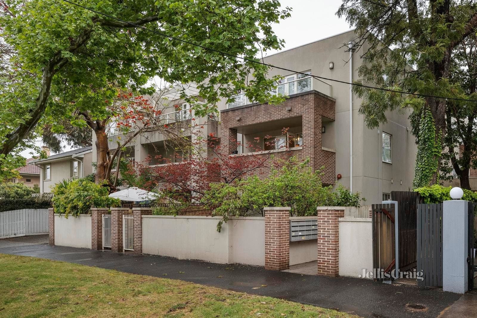 9/135-137 Brighton Road, Elwood, Elwood - Thumbnail 2