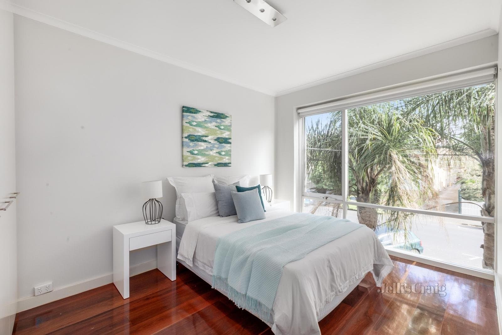 2/3 Milton Street, Elwood, Elwood - Image 1