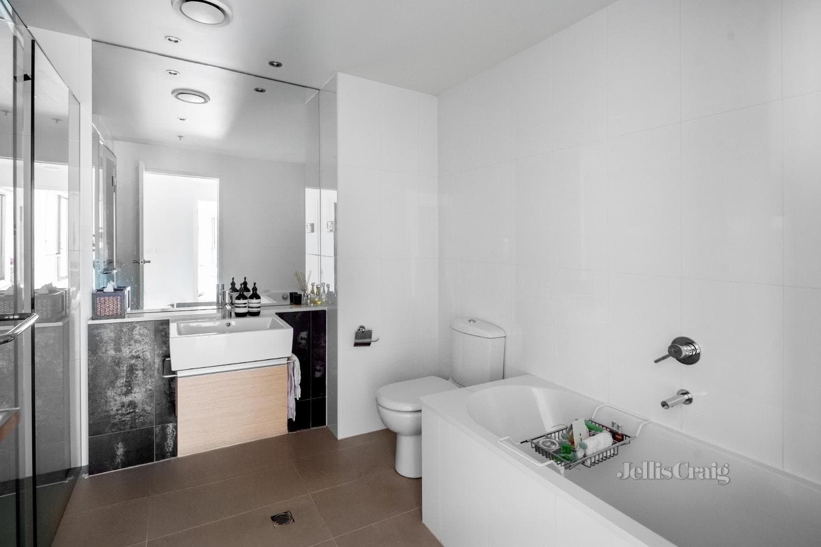 601/216 Rouse Street, Port Melbourne, Port Melbourne - Thumbnail 8