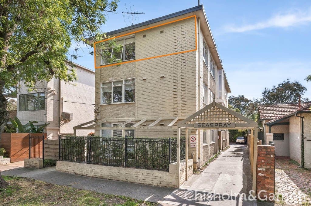 5/8 Spray Street, Elwood, Elwood - Thumbnail 2