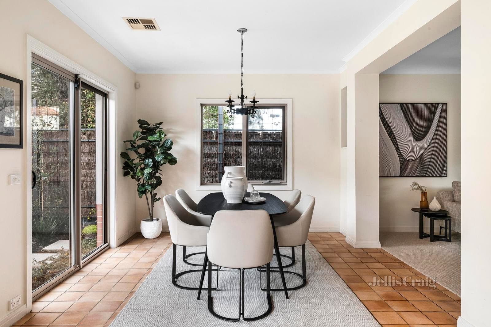 14 Canberra Parade, Port Melbourne, Port Melbourne - Thumbnail 7