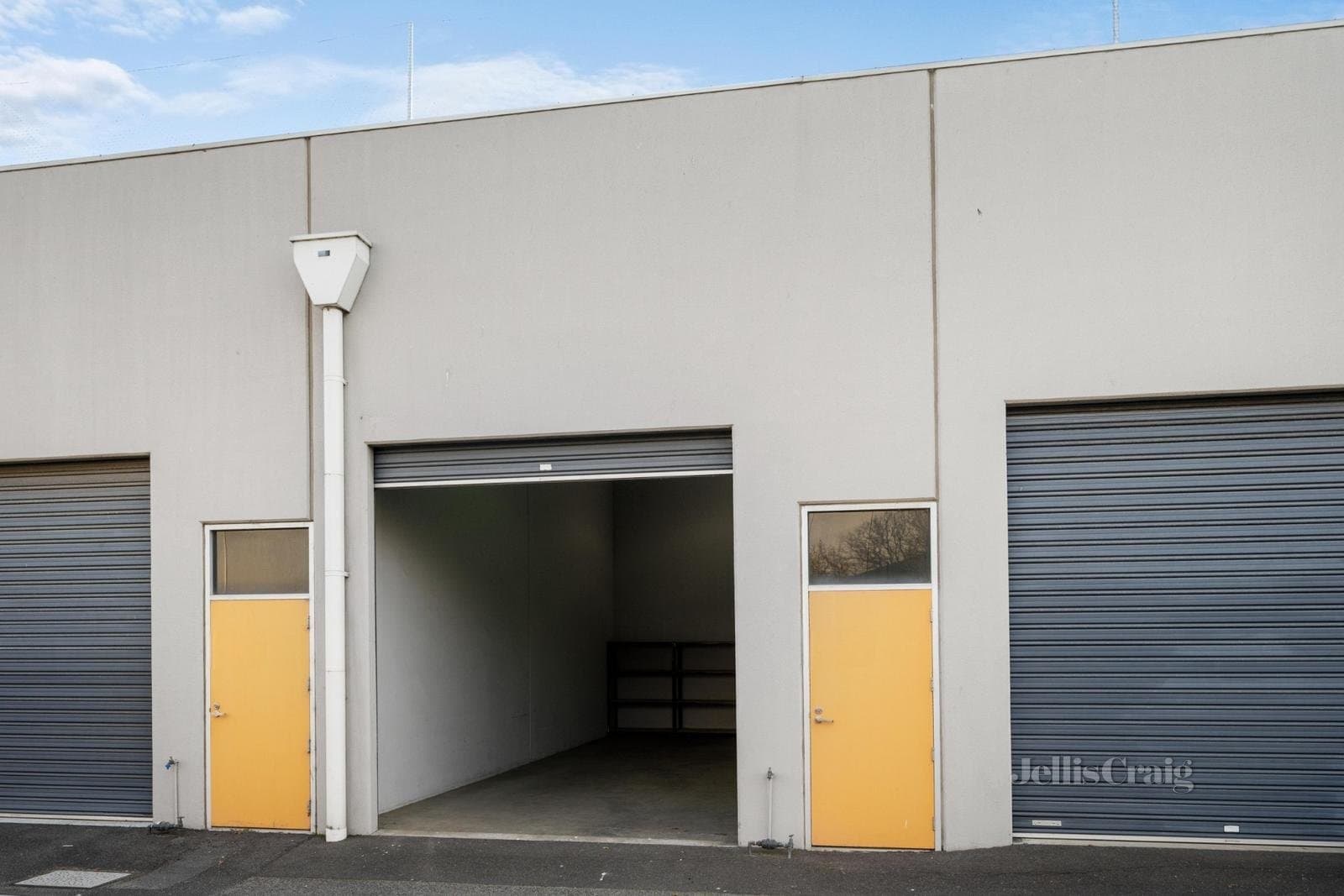 9/9 Rocklea Drive, Port Melbourne, Port Melbourne - Image 1