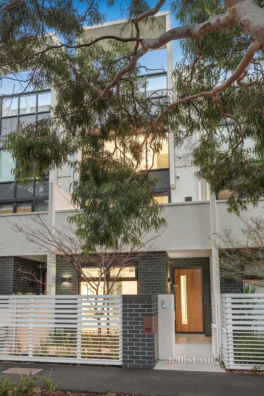 22 Graham Street, Albert Park, Albert Park - Image 1