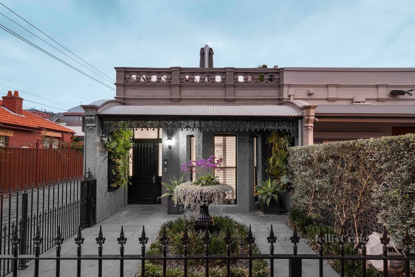 98 Armstrong Street, Middle Park, Middle Park - Thumbnail 2
