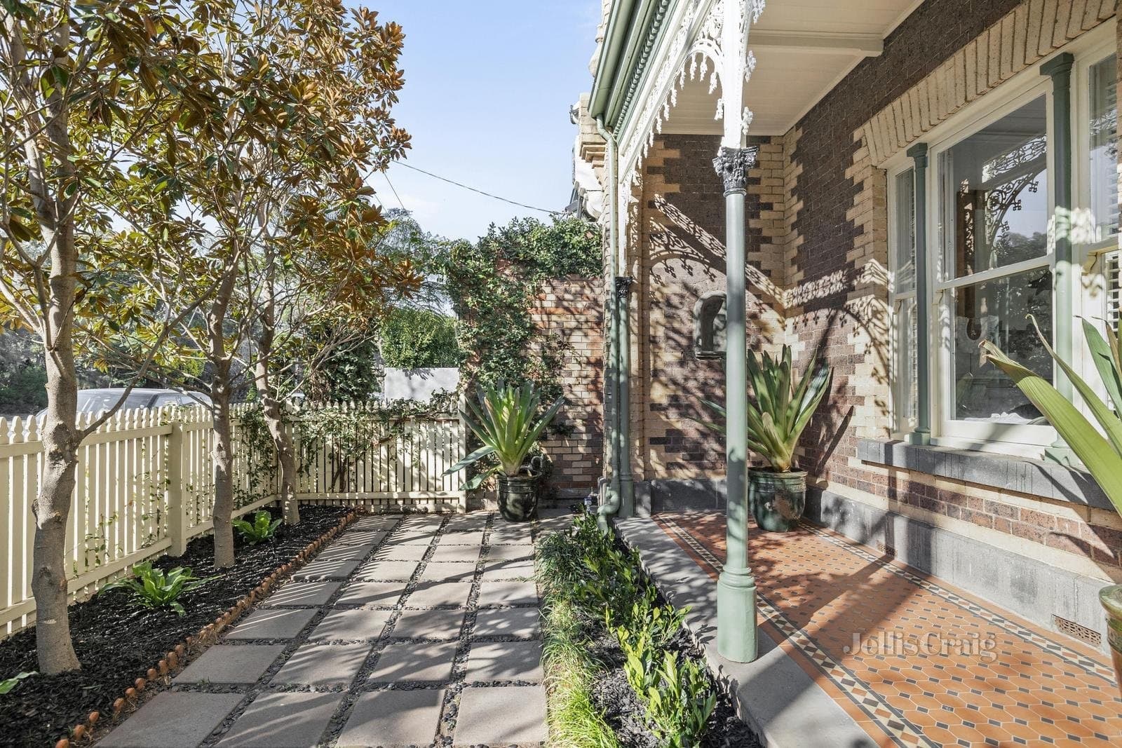 11 Canterbury Road, Albert Park, Albert Park - Thumbnail 3