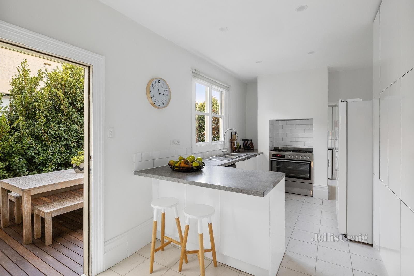 11 Canterbury Road, Albert Park, Albert Park - Thumbnail 8