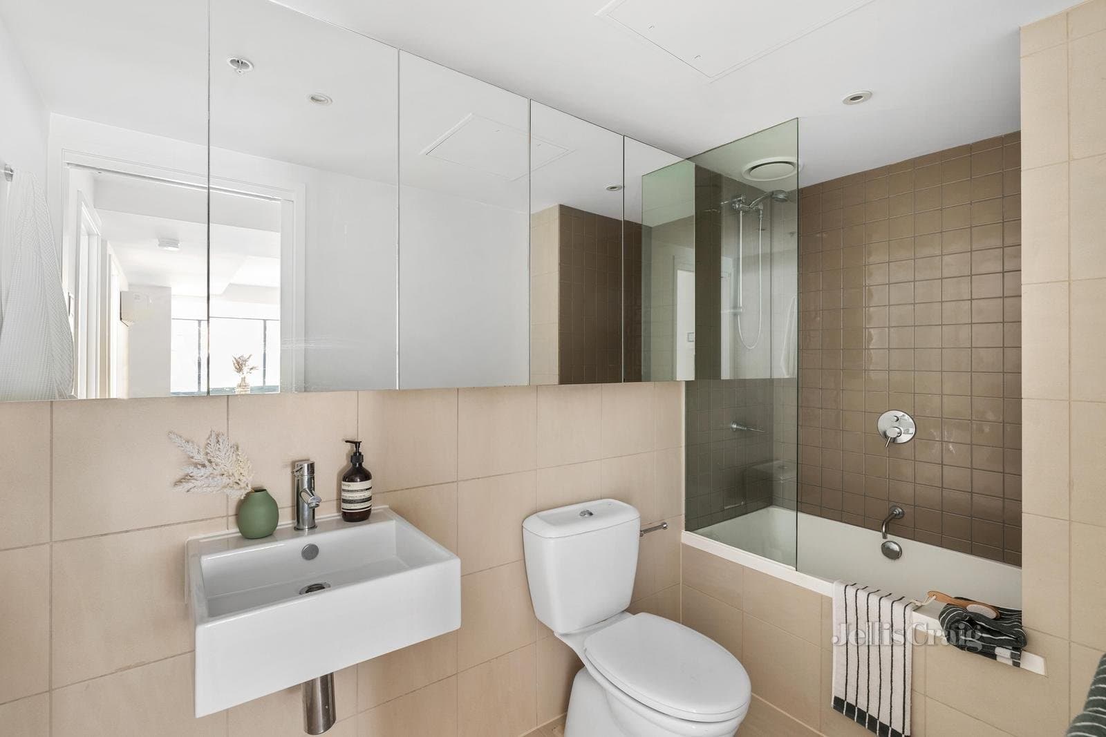 G01/232-242 Rouse Street, Port Melbourne, Port Melbourne - Thumbnail 8