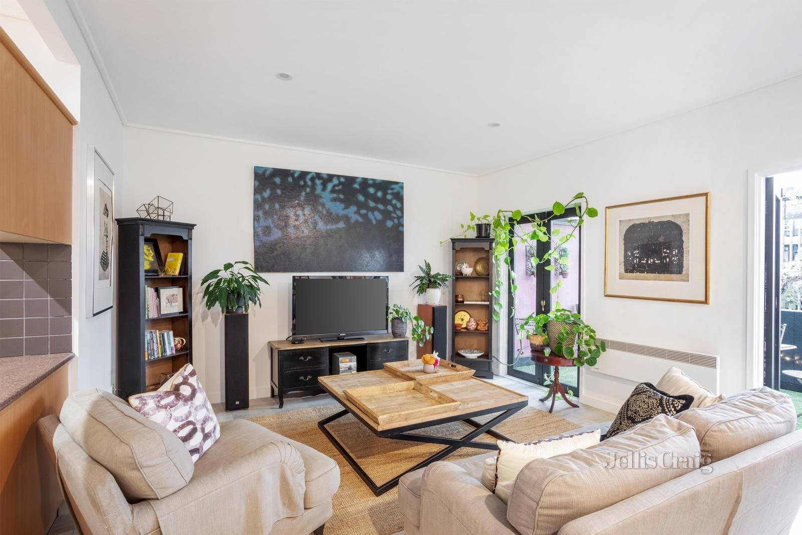 16 Lalor Street, Port Melbourne, Port Melbourne - Thumbnail 3