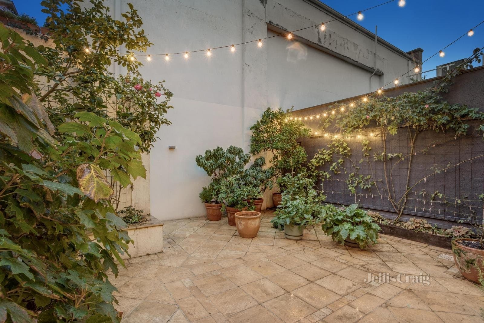 16 Lalor Street, Port Melbourne, Port Melbourne - Thumbnail 6