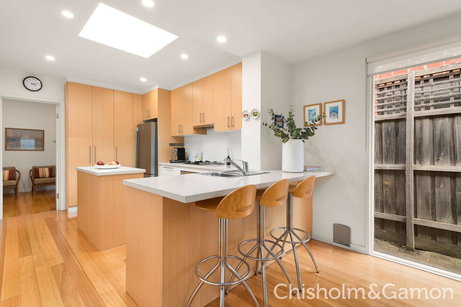 38 John Street, Elwood, Elwood - Thumbnail 4