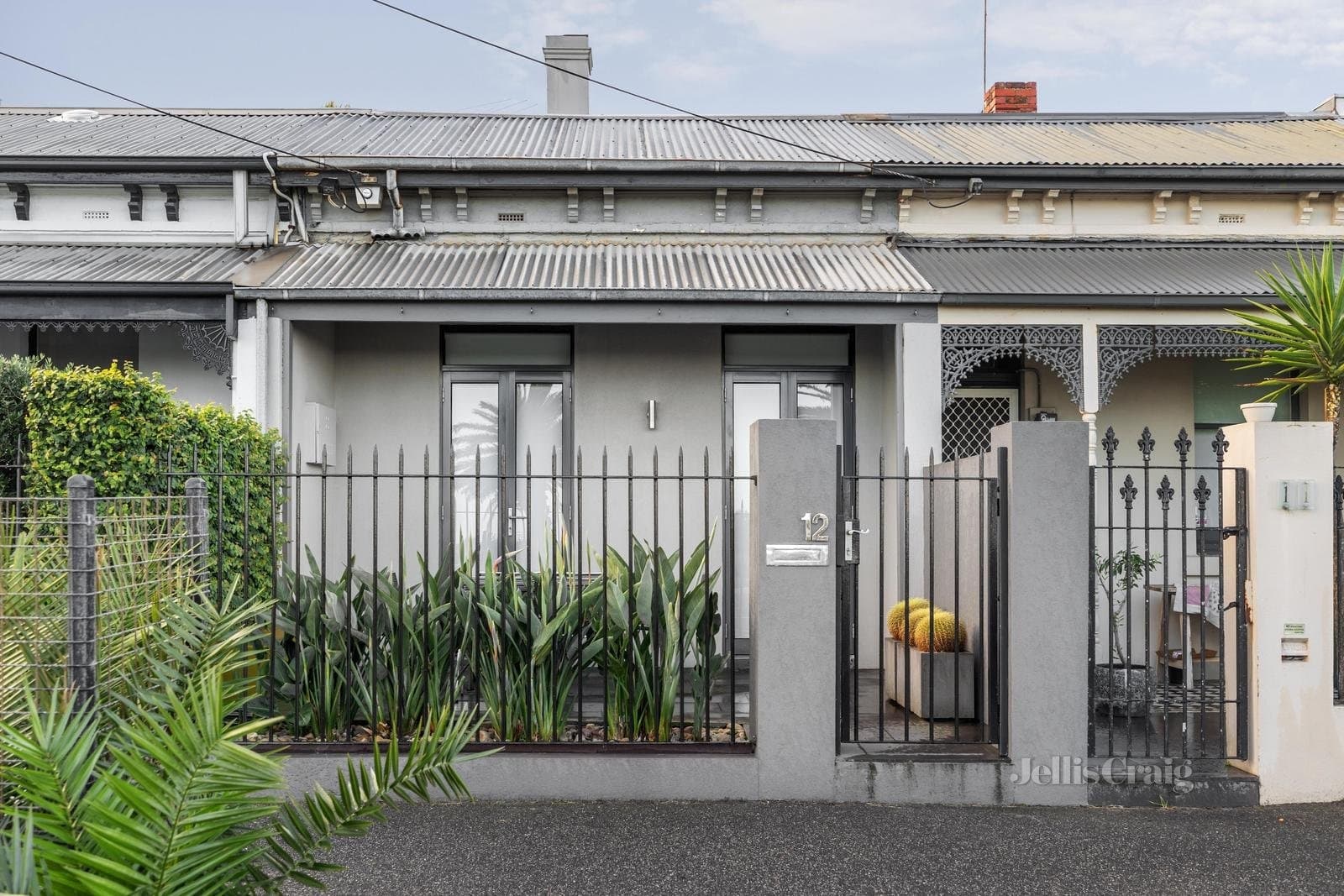 12 Beaconsfield Parade, Port Melbourne, Port Melbourne - Image 1