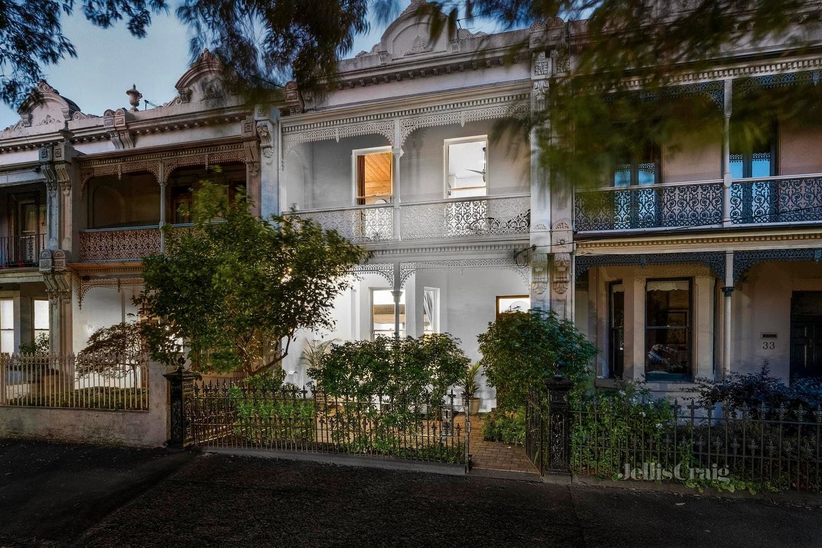 31 Merton Street, Albert Park, Albert Park - Thumbnail 2