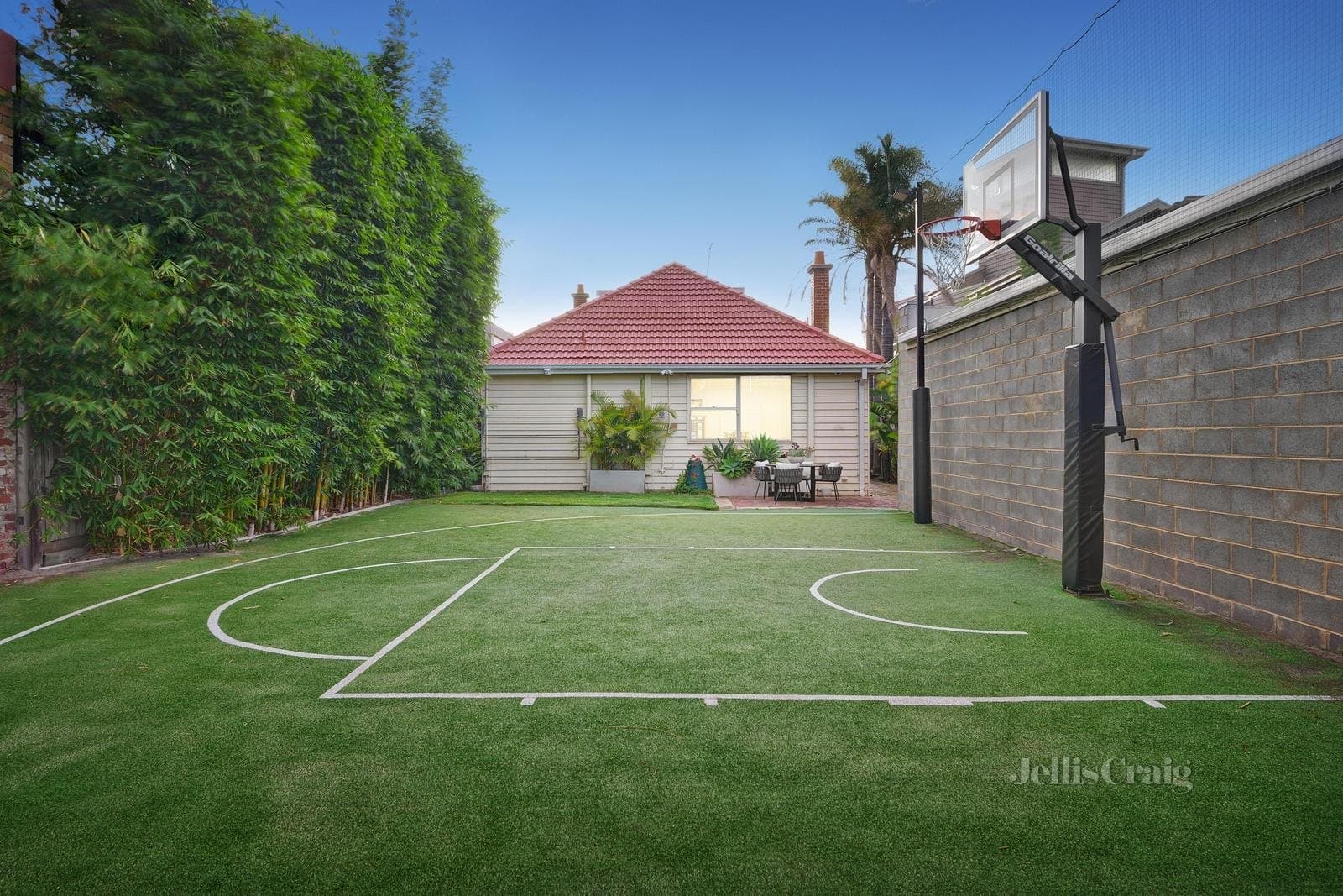 32 Marine Parade, St Kilda, St Kilda - Thumbnail 2