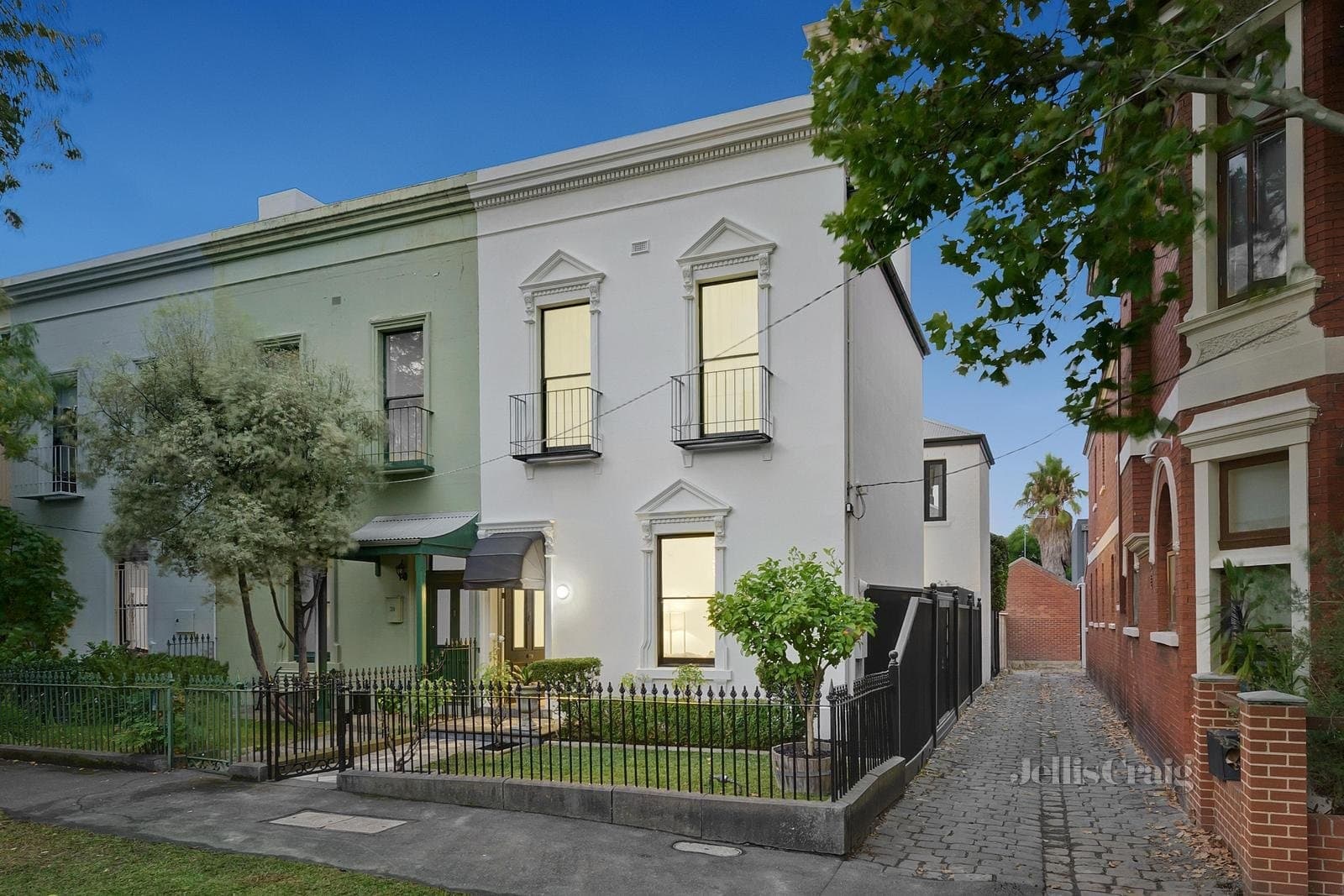 39 Ferrars Place, South Melbourne, South Melbourne - Thumbnail 2