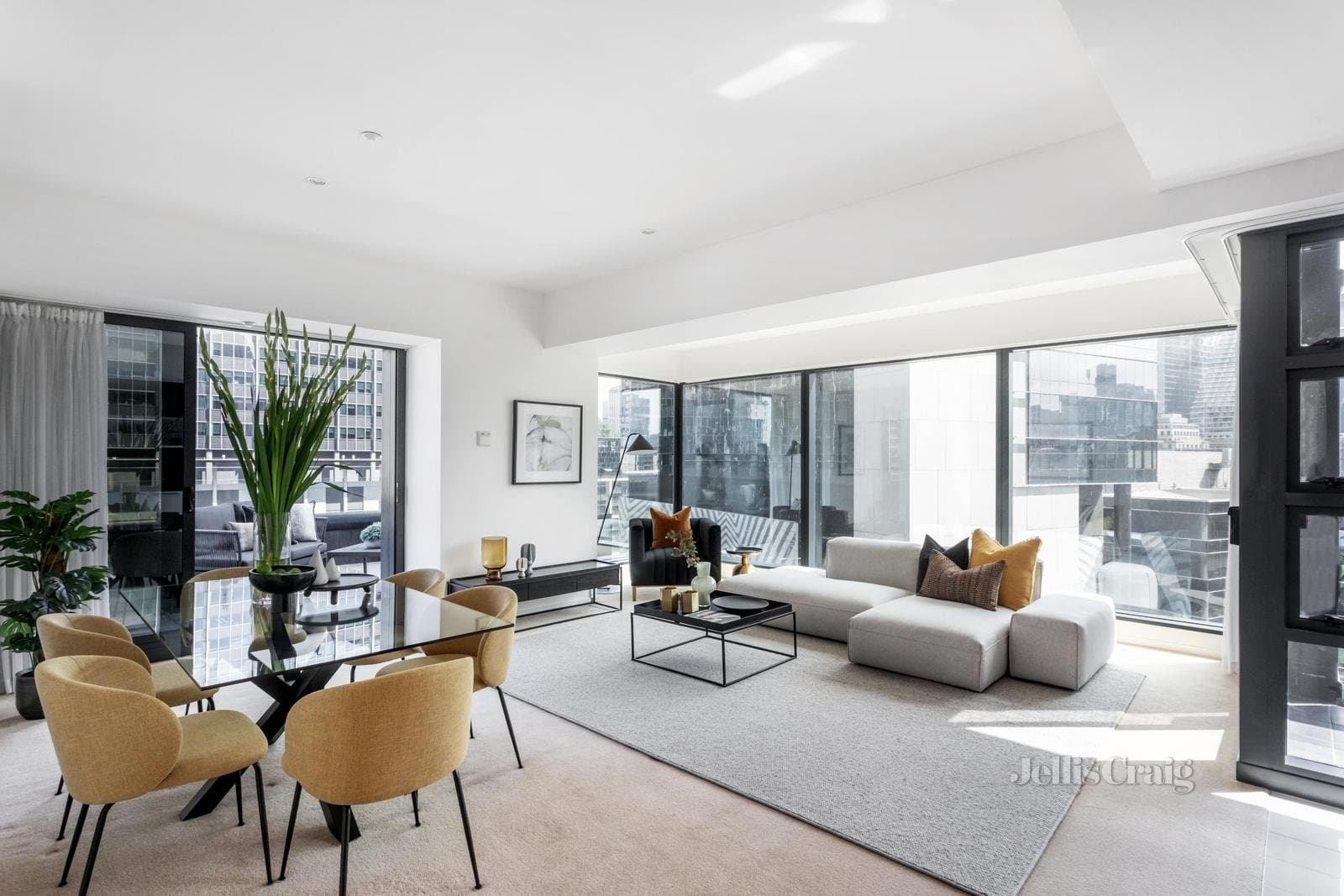 1110/7 Riverside Quay, Southbank, Southbank - Thumbnail 3
