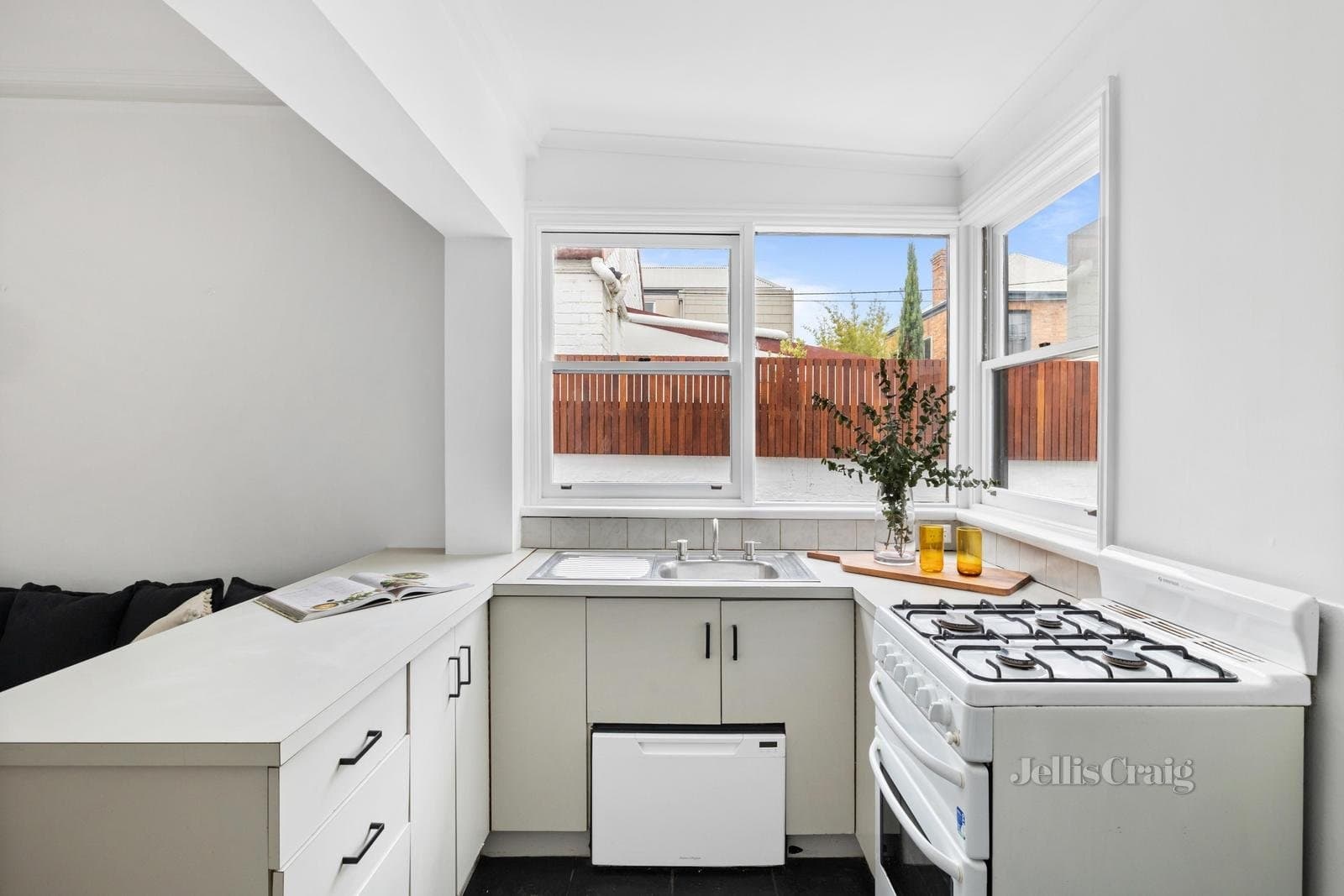 47 Bridge Street, Port Melbourne, Port Melbourne - Thumbnail 5