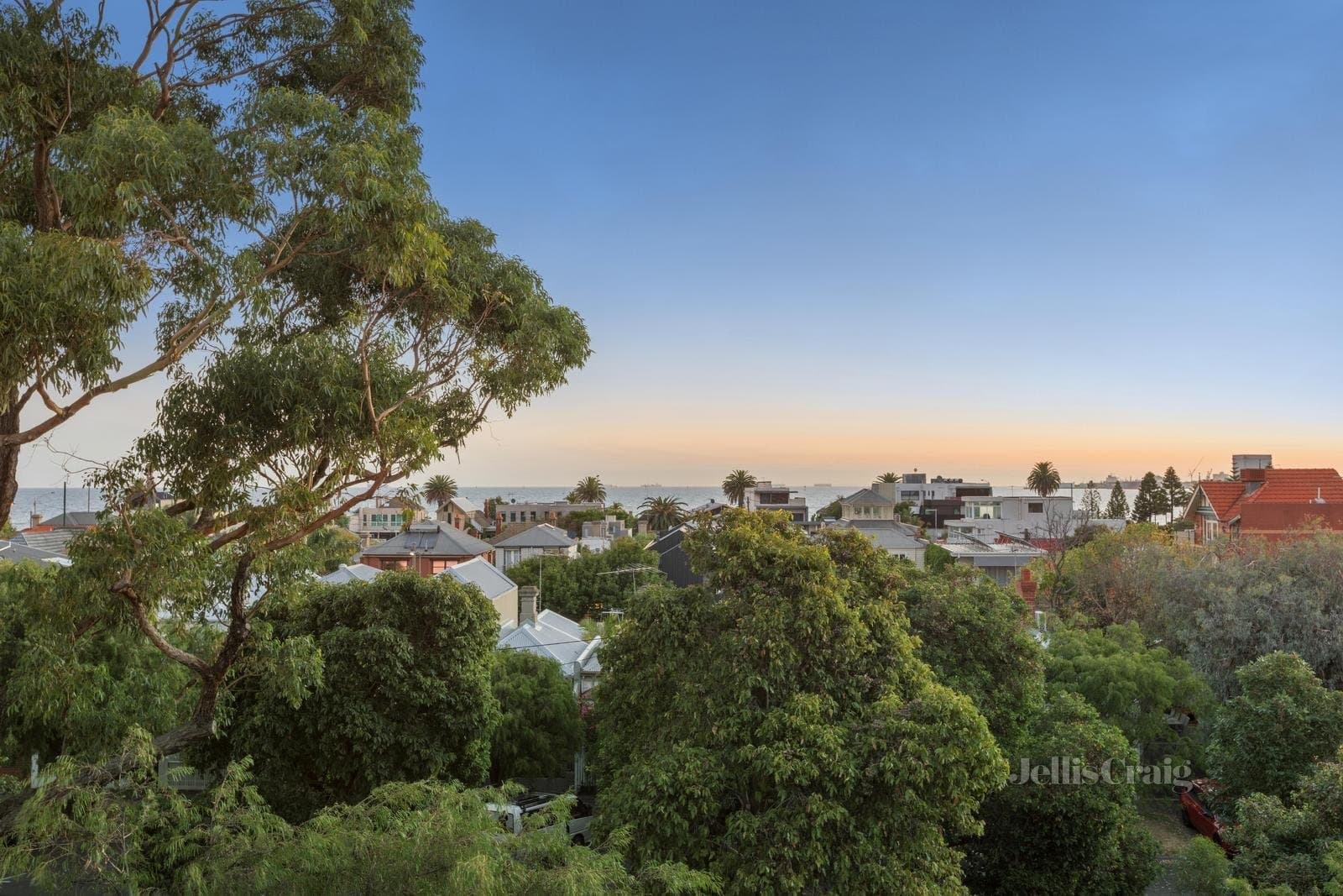 7 Danks Street, Albert Park, Albert Park - Image 1