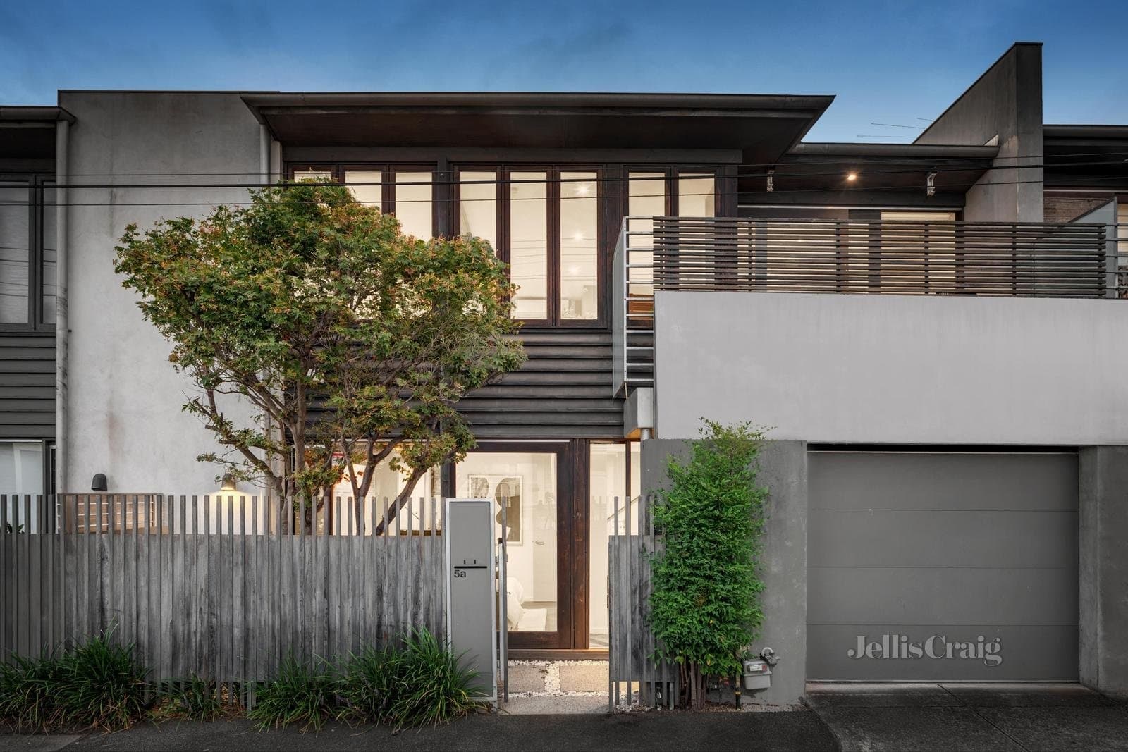 5a Young Street, St Kilda East, St Kilda East - Thumbnail 2