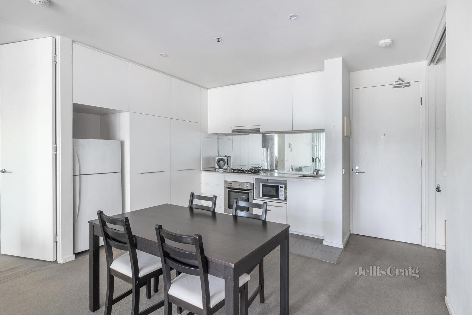 1307/8 McCrae Street, Docklands, Docklands - Thumbnail 4