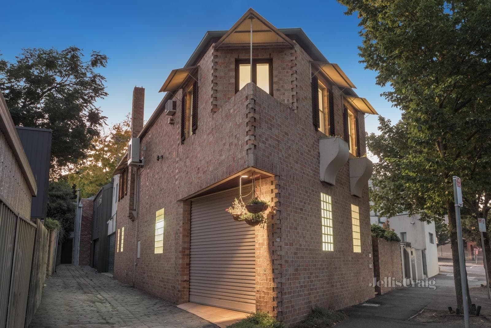8 Heather Street, South Melbourne, South Melbourne - Thumbnail 2