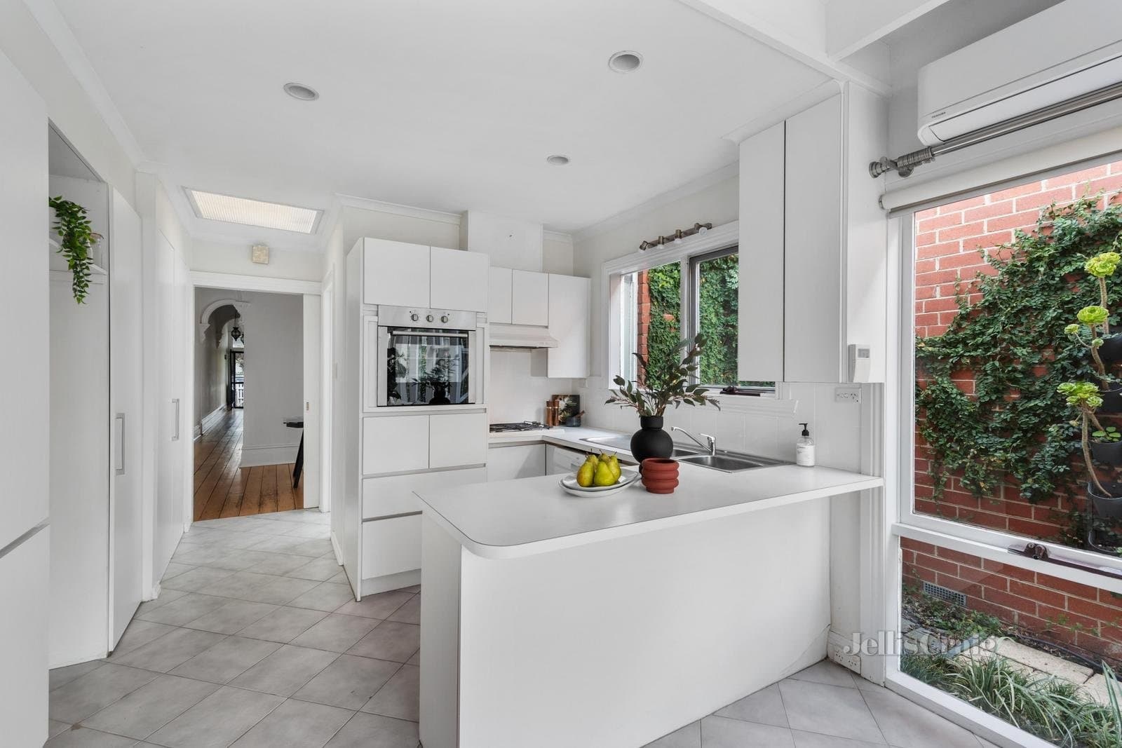 12 Merton Place, Albert Park, Albert Park - Thumbnail 7