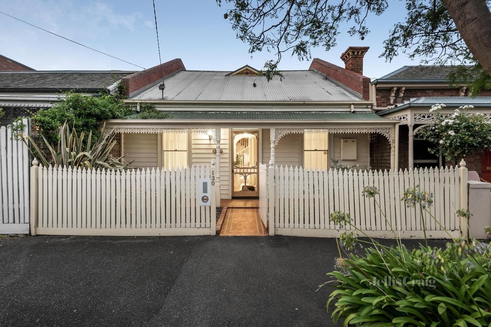 130 Napier Street, South Melbourne, South Melbourne - Thumbnail 2