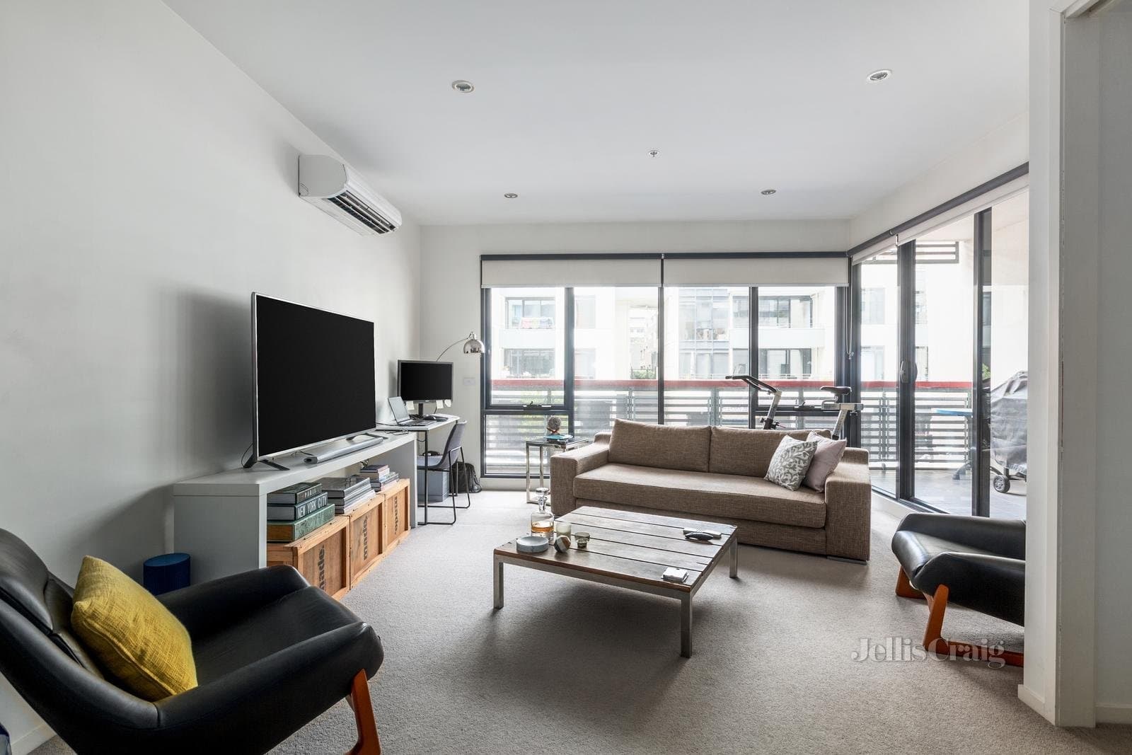 203/216 Rouse Street, Port Melbourne, Port Melbourne - Thumbnail 4