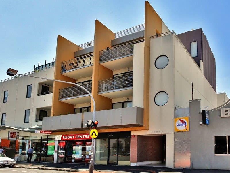 4/125 Ormond Road, Elwood, Elwood - Image 1