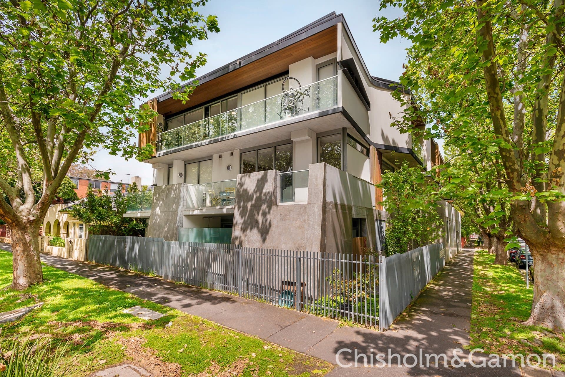 2/24 Crimea Street, St Kilda, St Kilda - Thumbnail 3