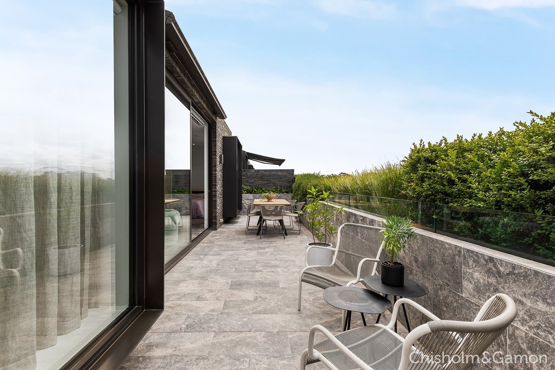 303/2 Pine Avenue, Elwood, Elwood - Thumbnail 2