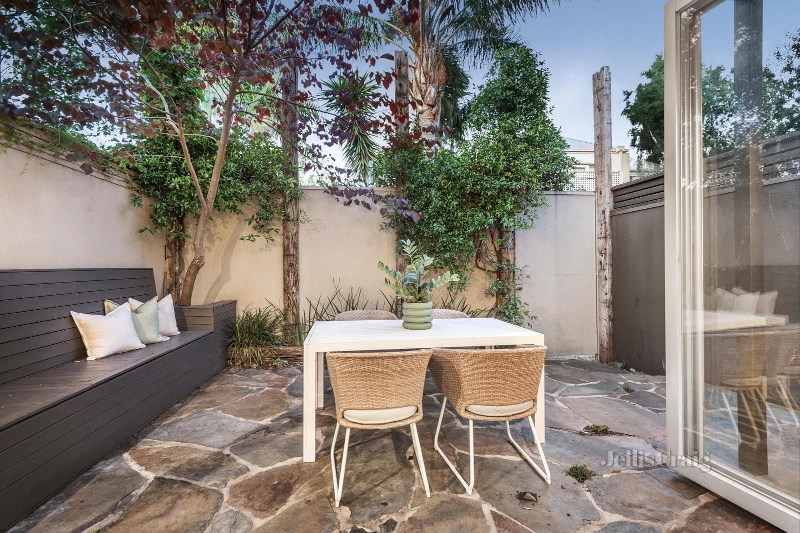 21 Dinsdale Street, Albert Park, Albert Park - Image 1