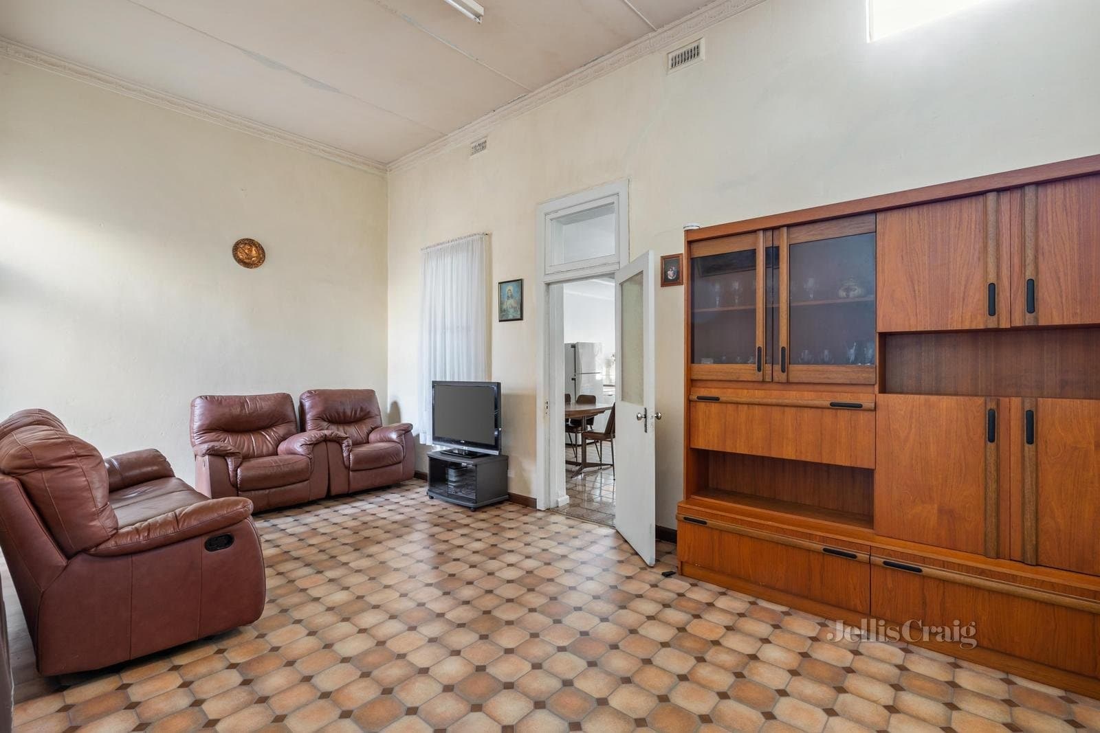 5 Mountain Street, South Melbourne, South Melbourne - Thumbnail 3