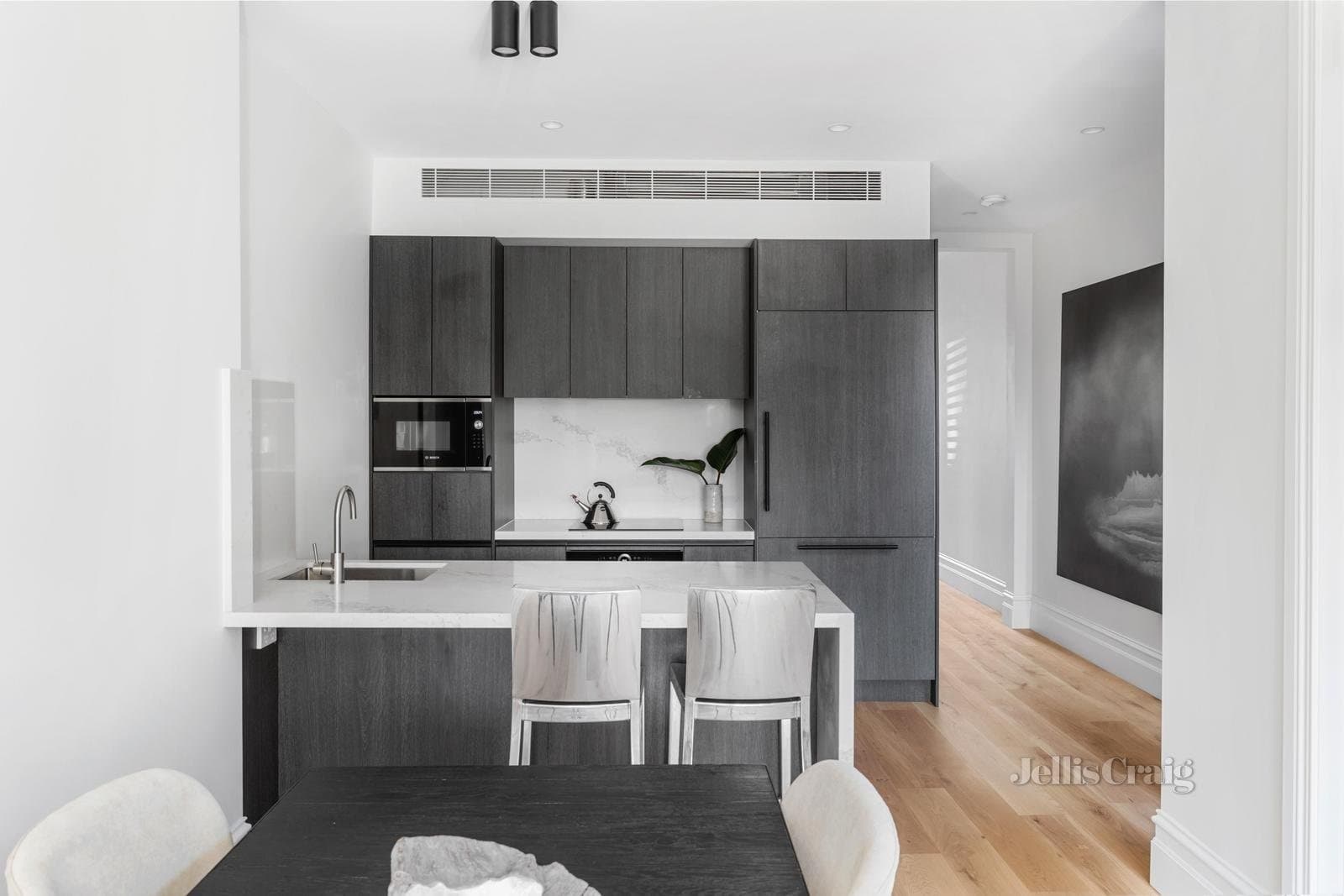 65 Ashworth Street, Albert Park, Albert Park - Thumbnail 6