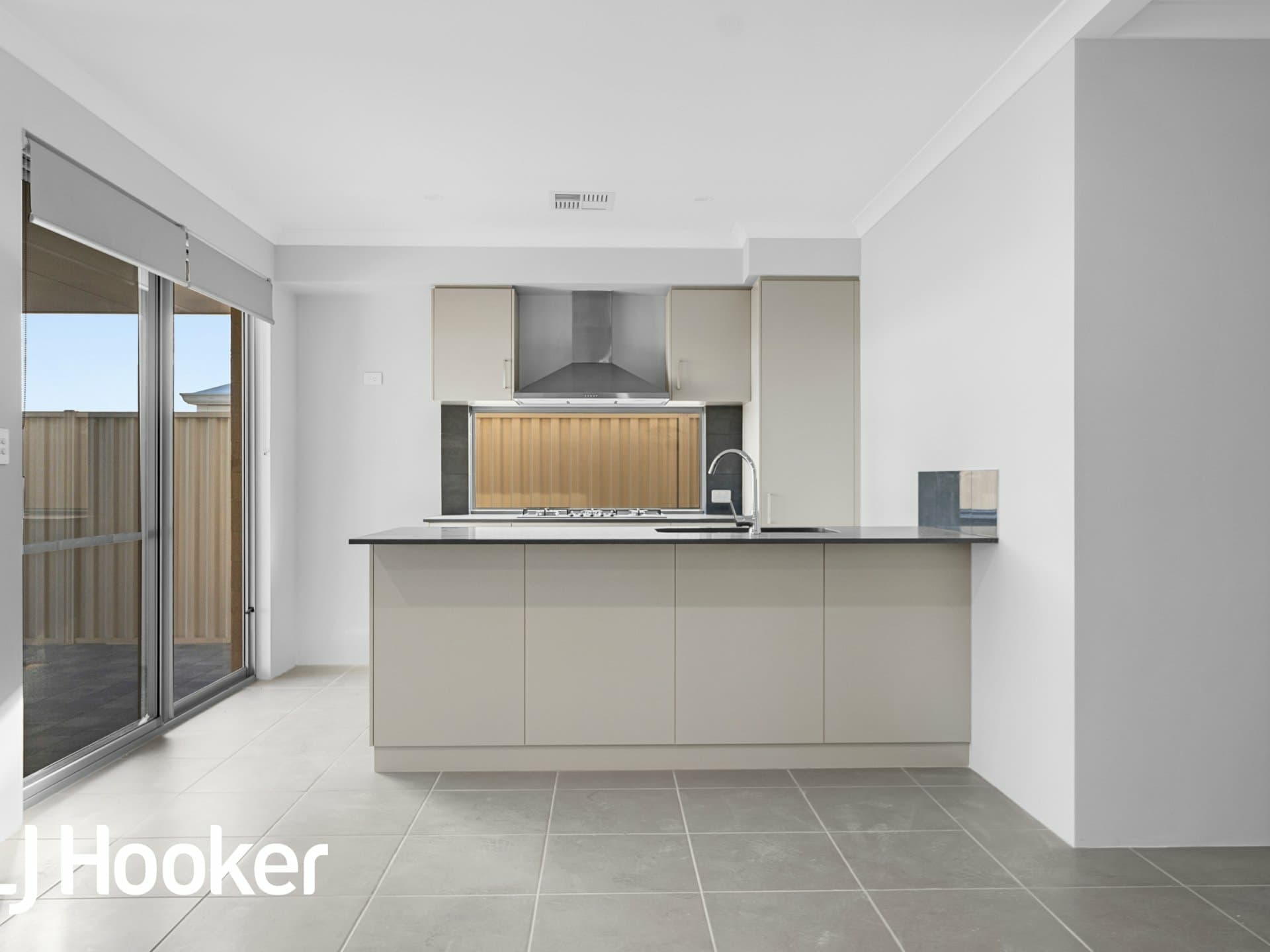 3 Elderflower Way Alkimos WA, Alkimos - Thumbnail 3