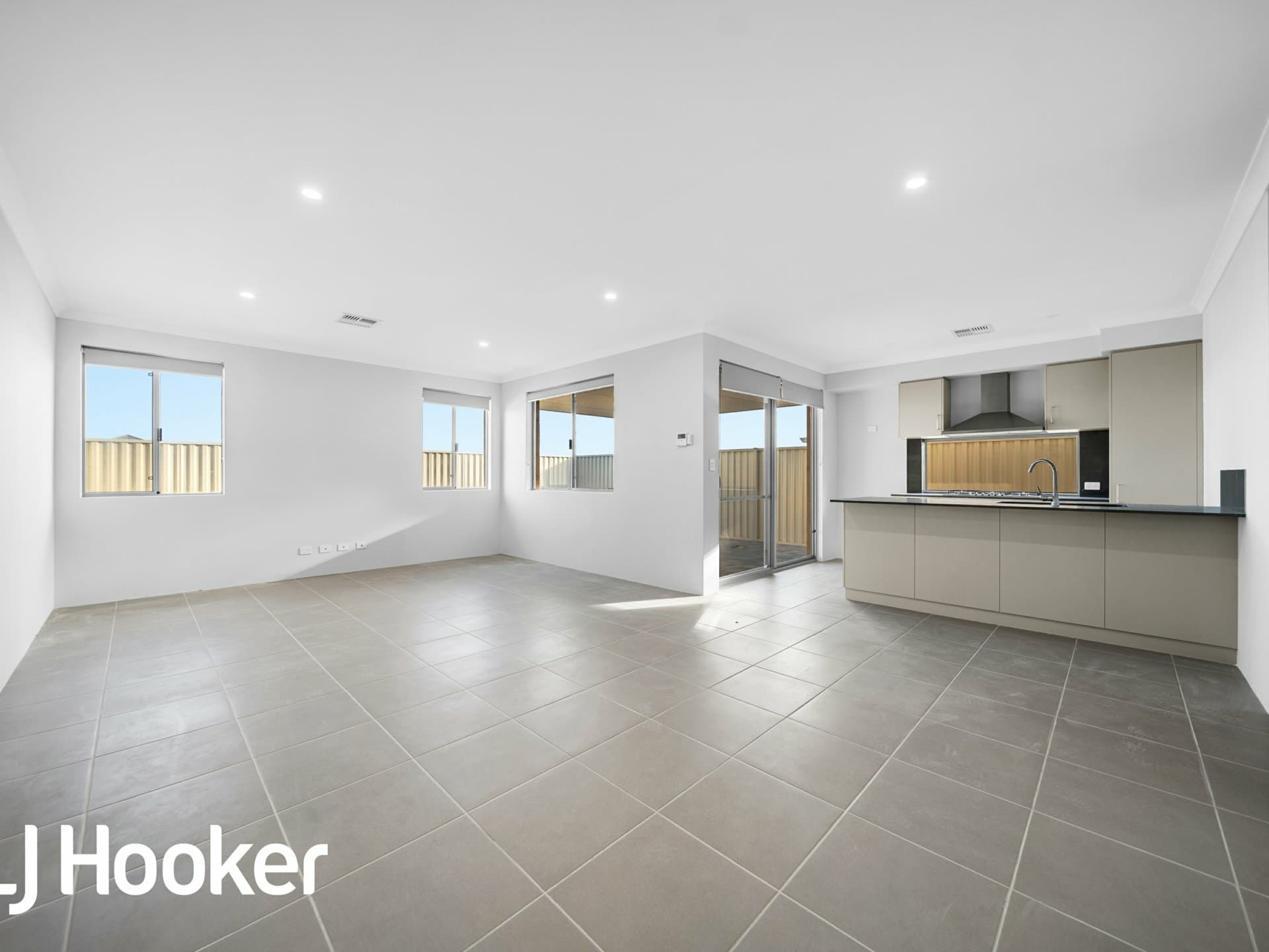 3 Elderflower Way Alkimos WA, Alkimos - Thumbnail 7