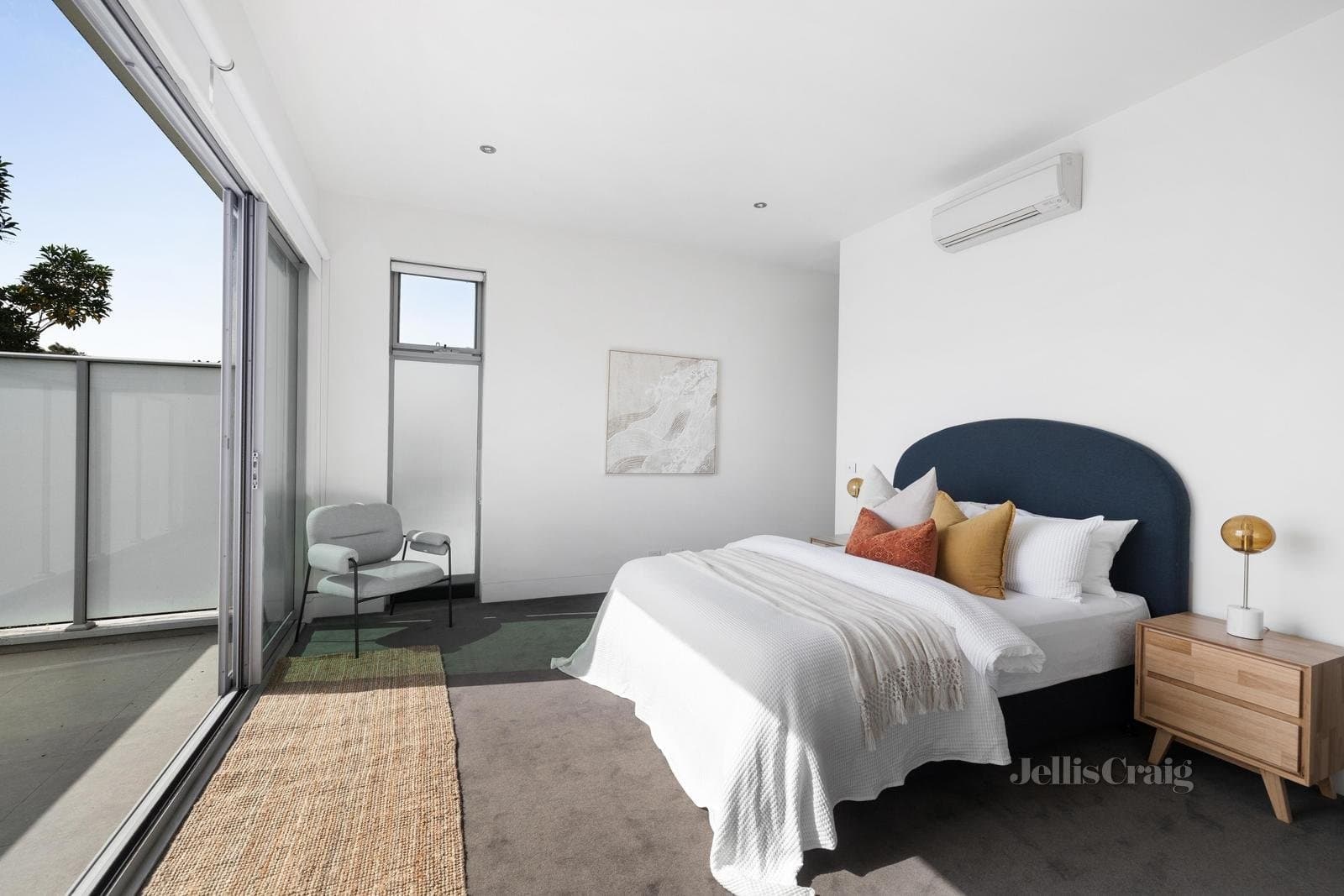 2/10 Marine Parade, St Kilda, St Kilda - Thumbnail 8