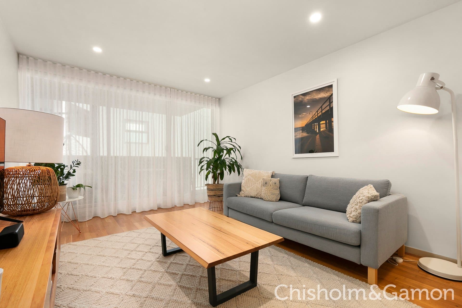 215/99 Nott Street, Port Melbourne, Port Melbourne - Thumbnail 2