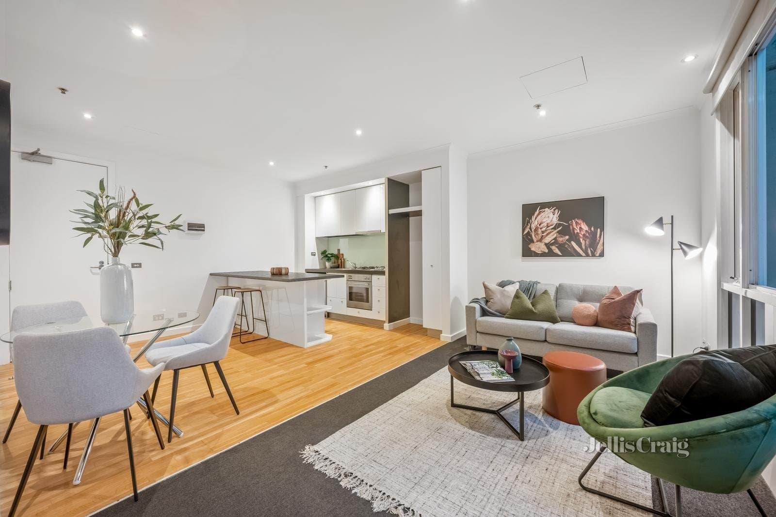 1108/422 Collins Street, Melbourne, Melbourne - Thumbnail 3
