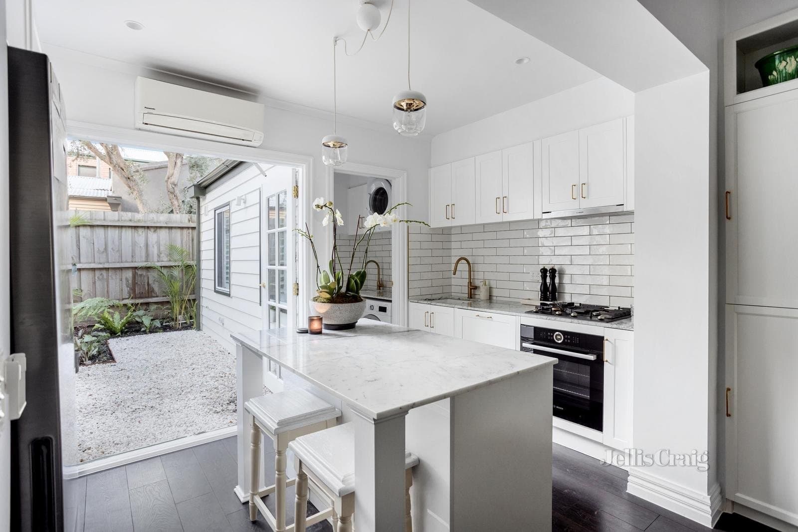 11 Queen Street, South Melbourne, South Melbourne - Thumbnail 4