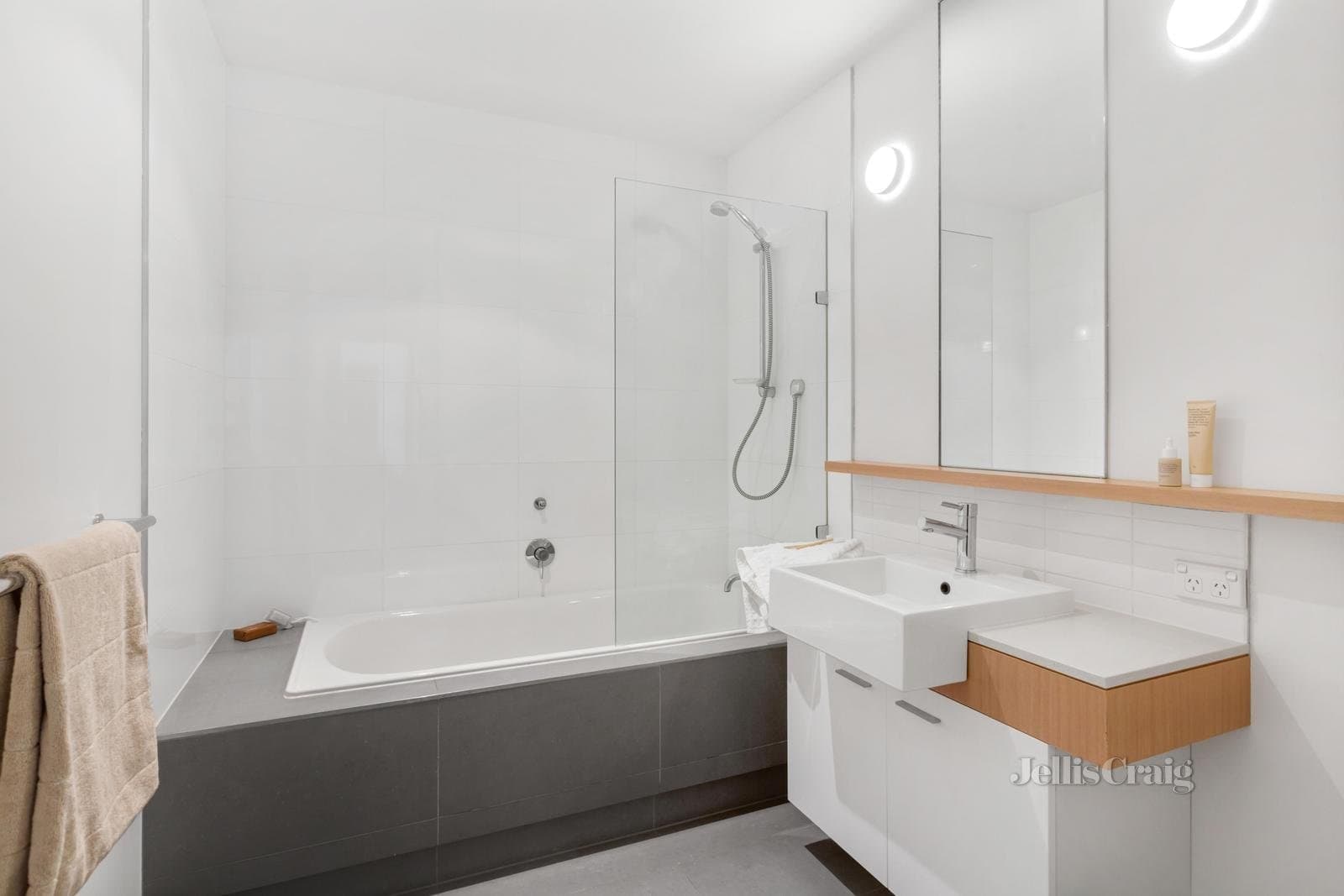 4/53 Johnston Street, Port Melbourne, Port Melbourne - Thumbnail 7