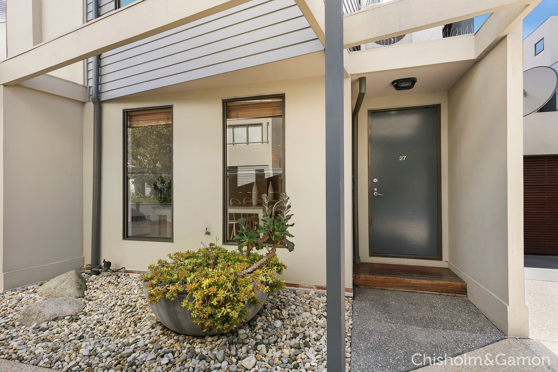 27/97 Cruikshank Street, Port Melbourne, Port Melbourne - Thumbnail 2