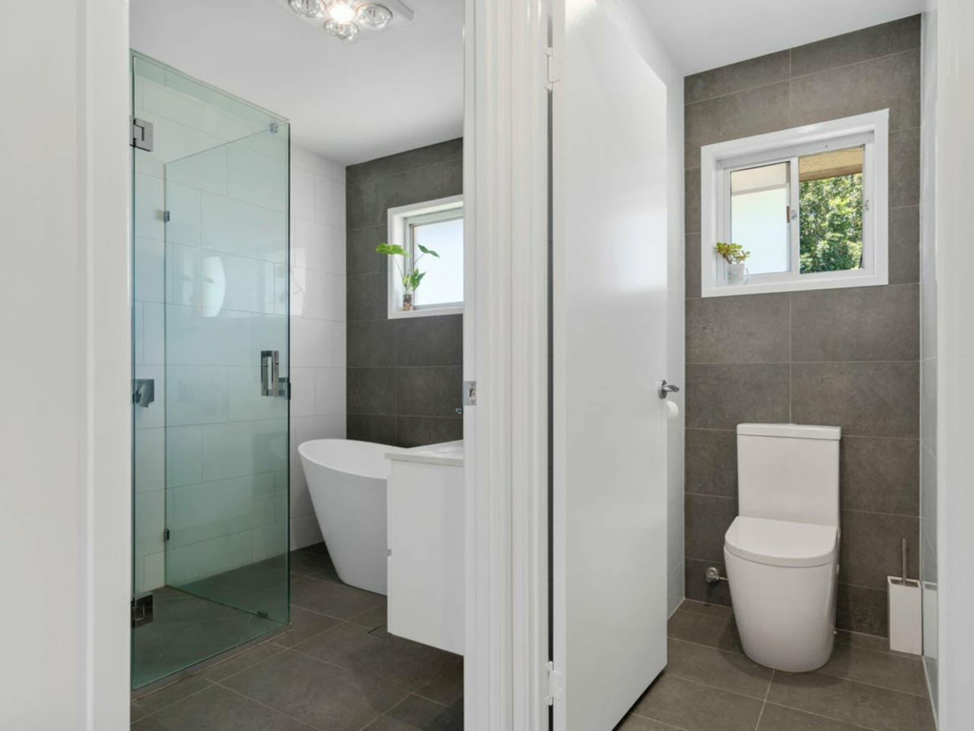 11 Oorooba Avenue, Bellara, Bellara - Thumbnail 8
