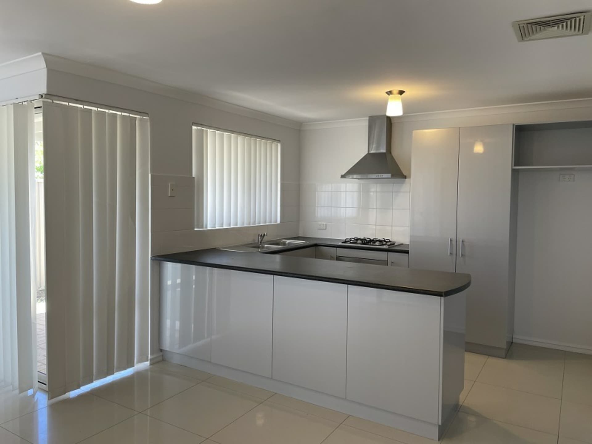 5C Brindley Street Belmont WA, Belmont - Thumbnail 2