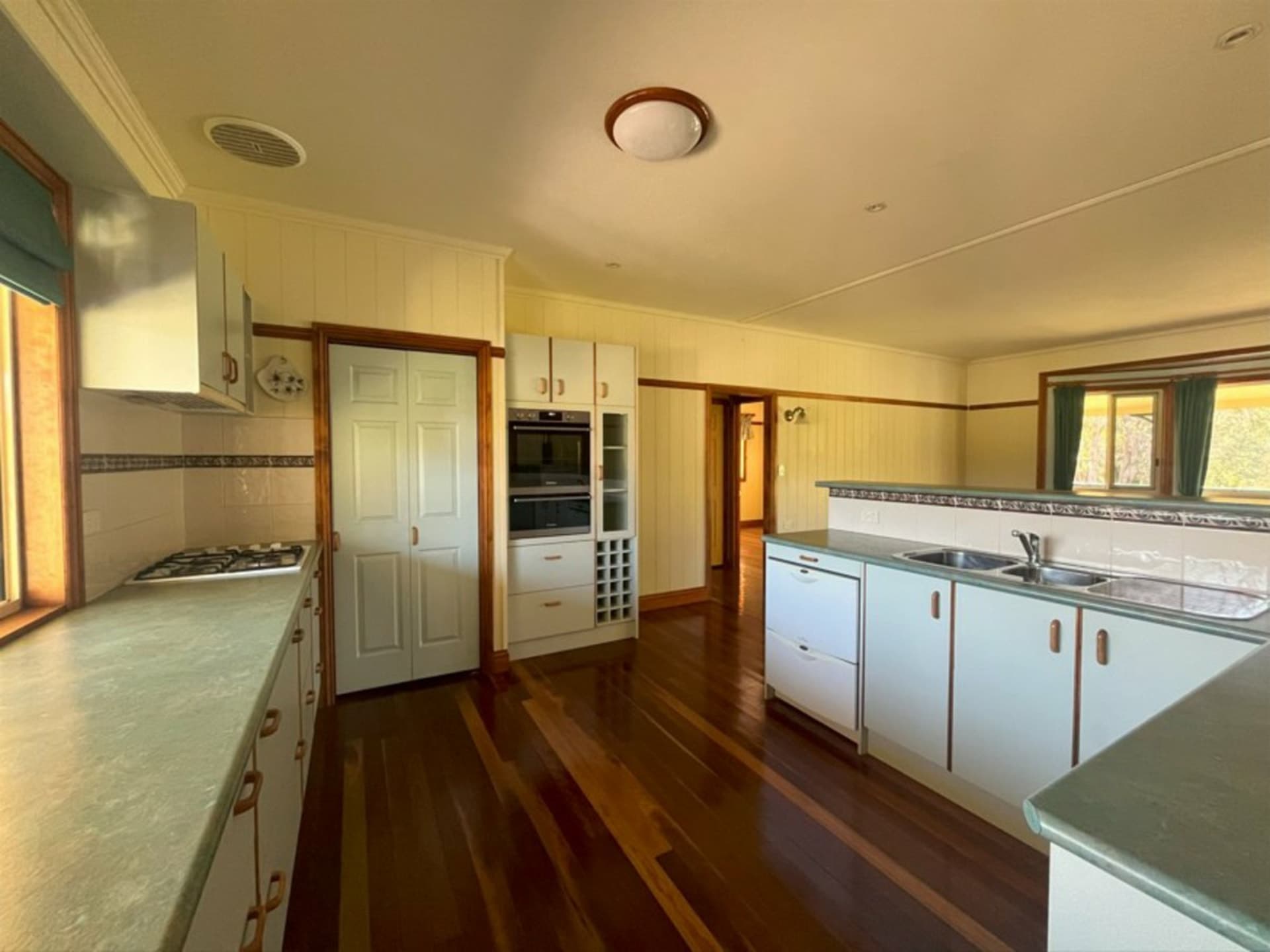 133 Martin Crescent Benarkin North QLD, Benarkin North - Thumbnail 2