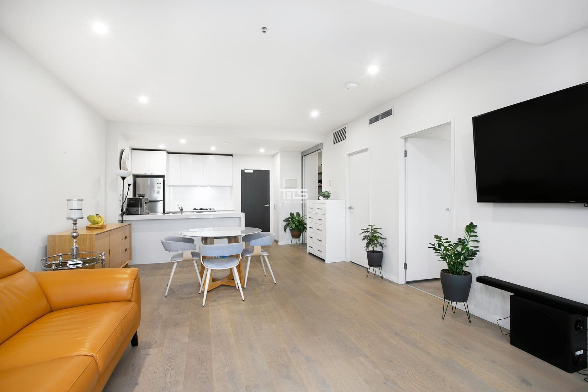 2404/620 Collins Street, Melbourne, Melbourne - Thumbnail 7