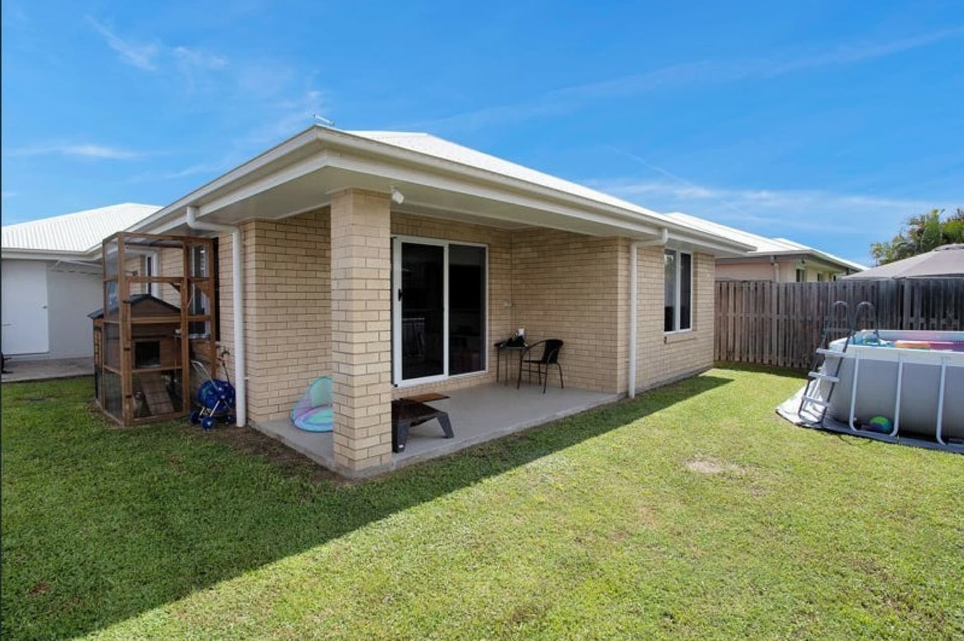 179 Whitehaven Drive Blacks Beach QLD, Blacks Beach - Image 1