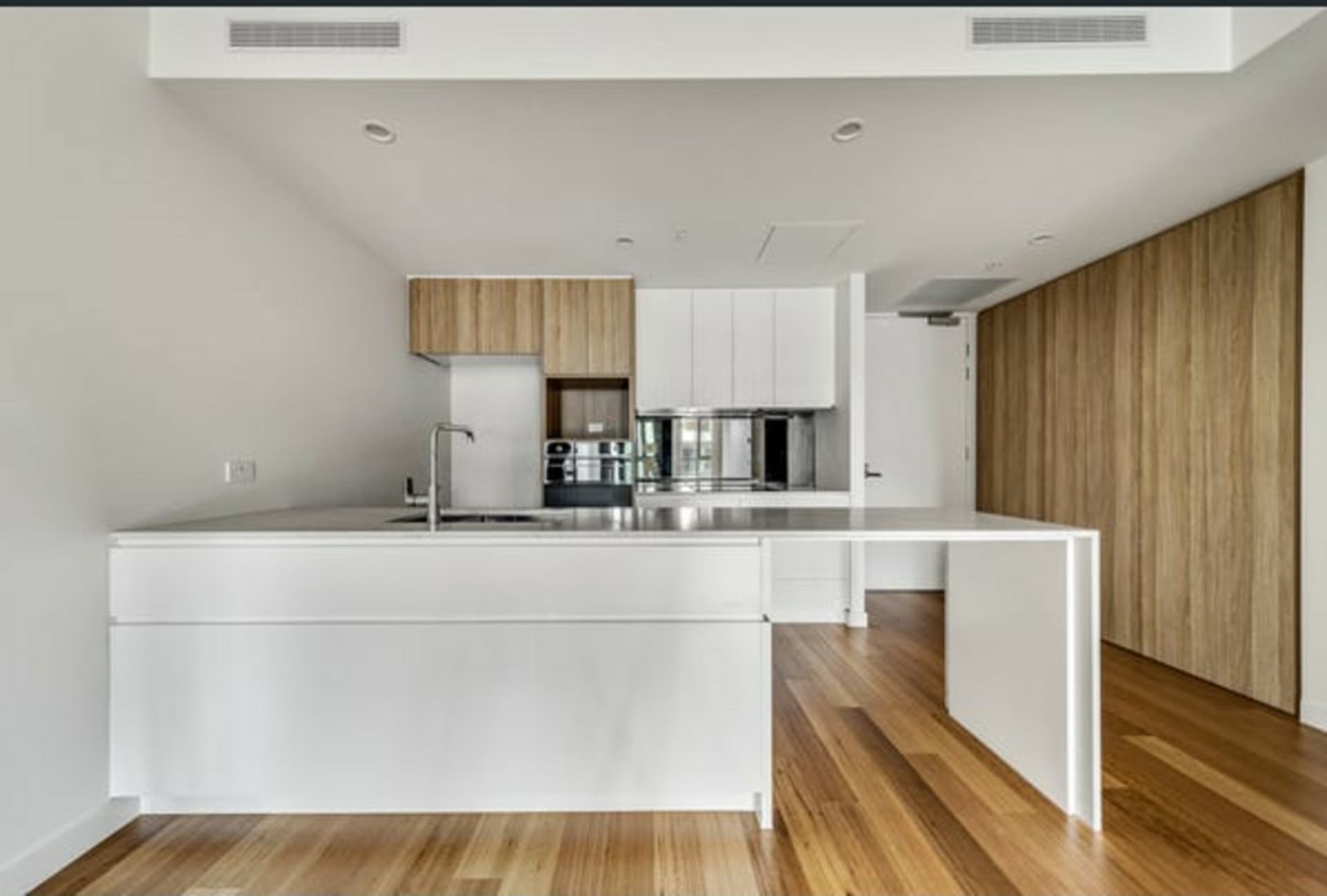 527/45 Ainslie Avenue Braddon ACT, Braddon - Thumbnail 3