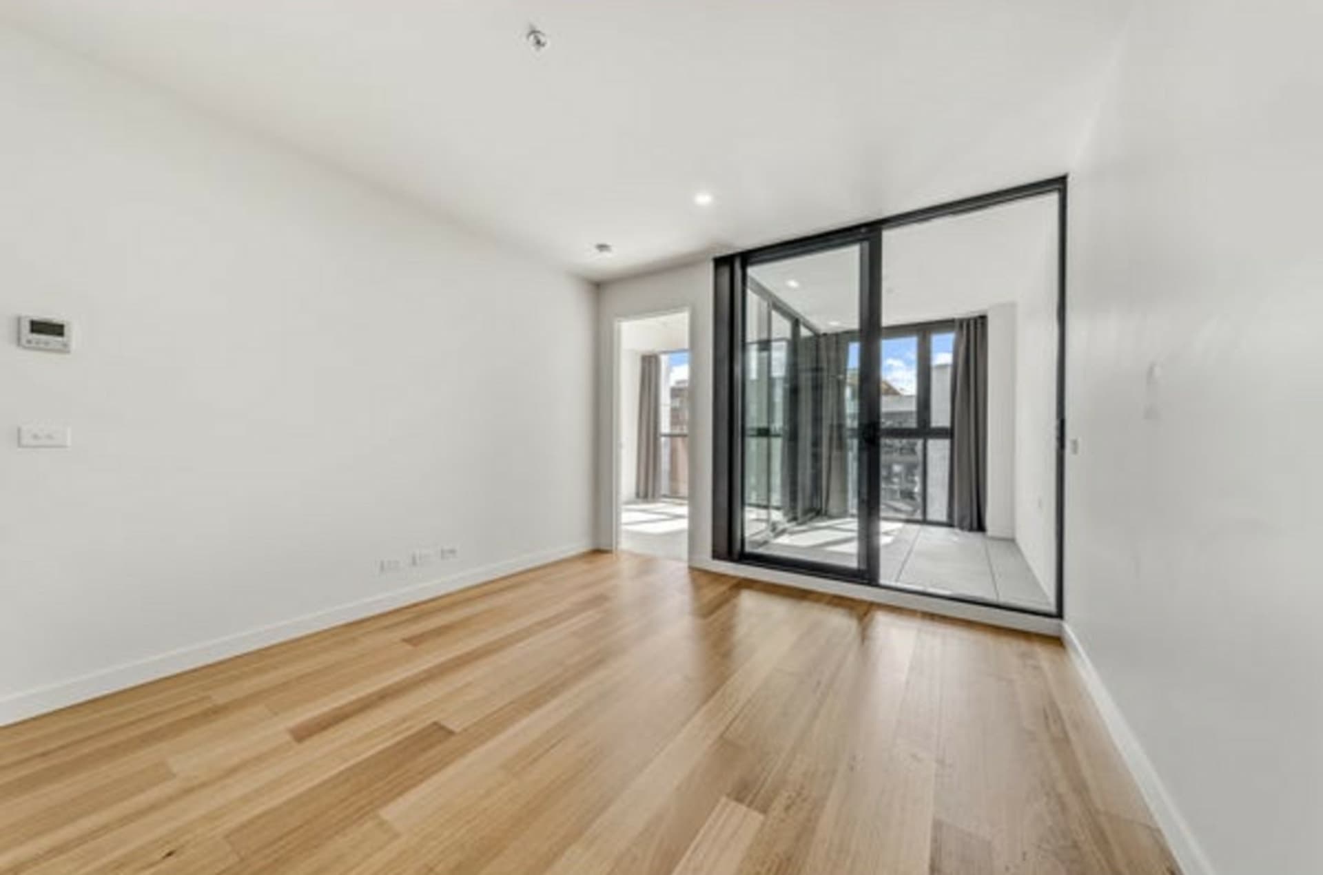 527/45 Ainslie Avenue Braddon ACT, Braddon - Thumbnail 8
