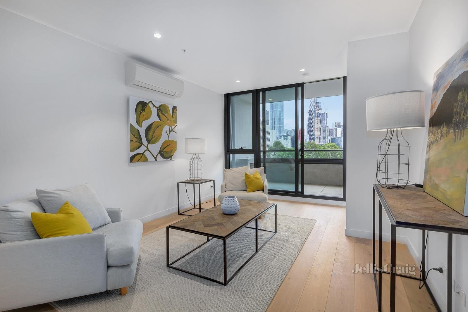 502/25 Coventry Street, Southbank, Southbank - Thumbnail 2