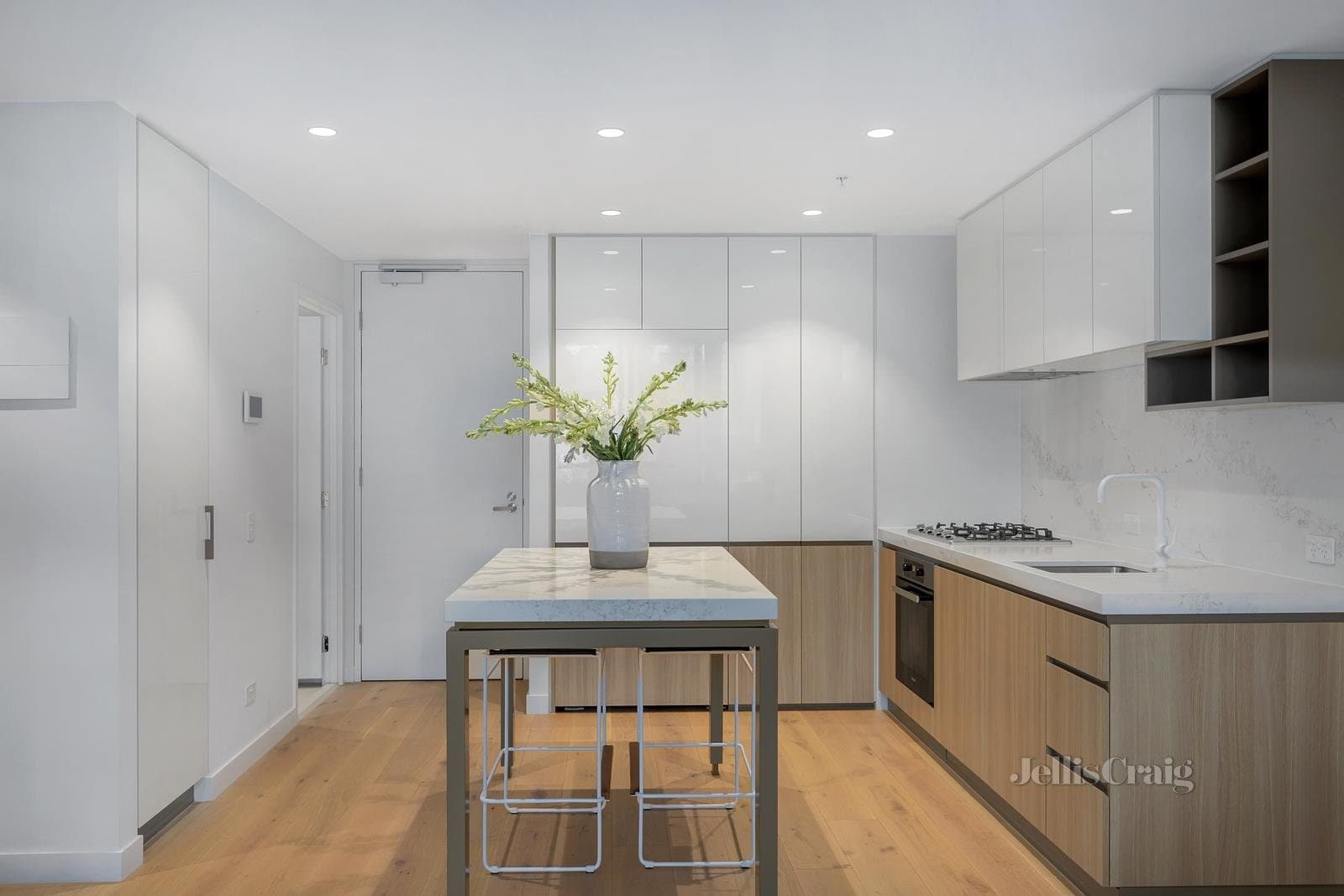 502/25 Coventry Street, Southbank, Southbank - Thumbnail 4